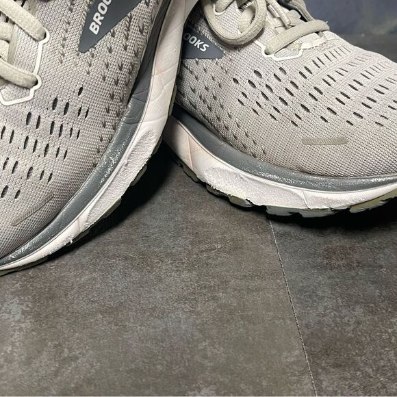 Brooks Ghost 13 1203381B051 Women's Gray Running Shoes Size 9B - Picture 4 of 16